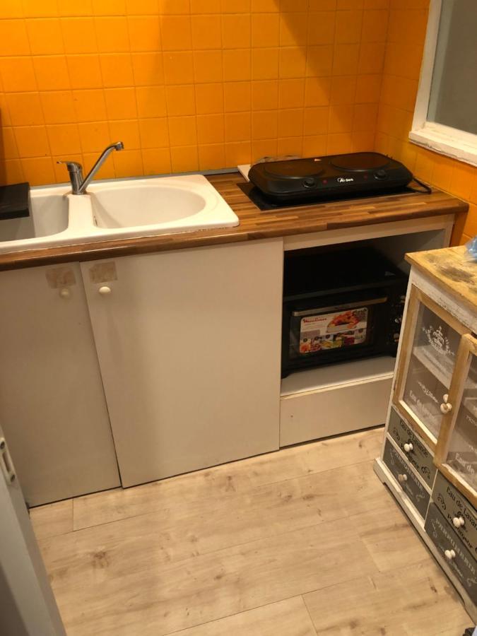 Charming 1-Bed Apartment In Milano ภายนอก รูปภาพ